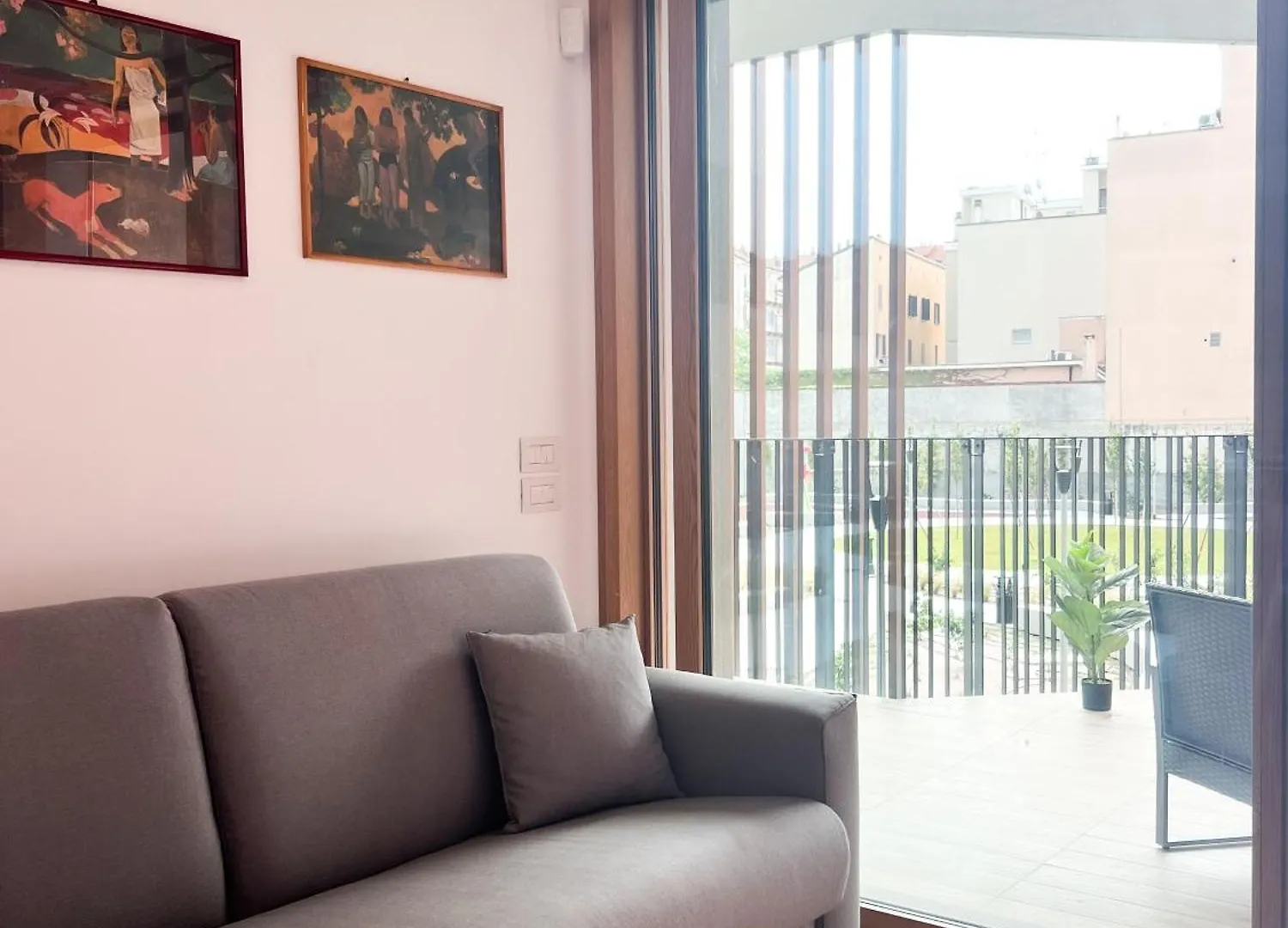 Comecasa Modern Terraced & Palestra Apartment Milan 0*,  Italy