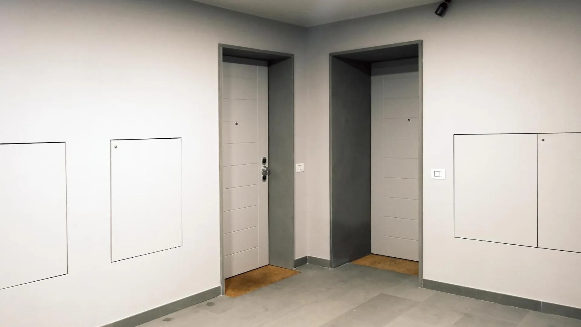 Comecasa Modern Terraced & Palestra Apartment Milan